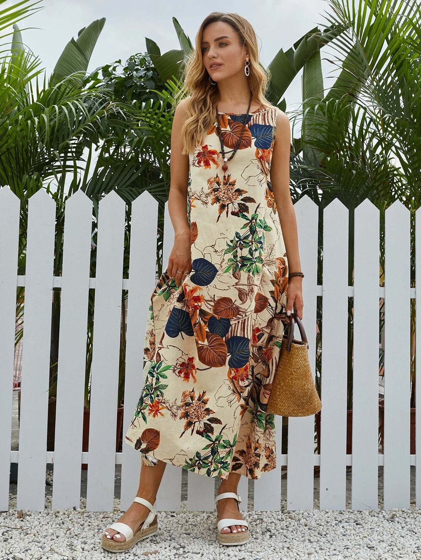 Vestido Longo Boho com Estampa de Plantas