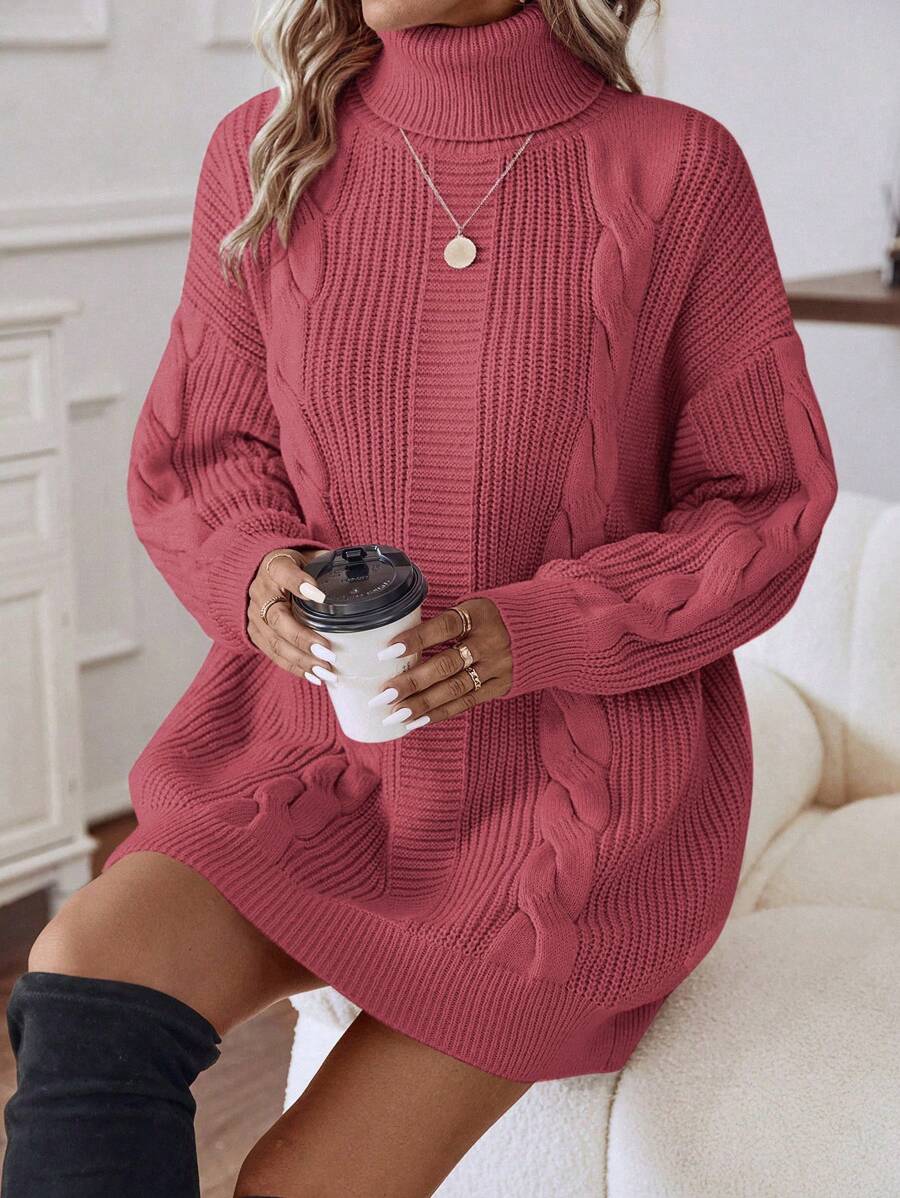 Vestido Tricô com Gola Alta e Ponto em Cabo – Rafaella