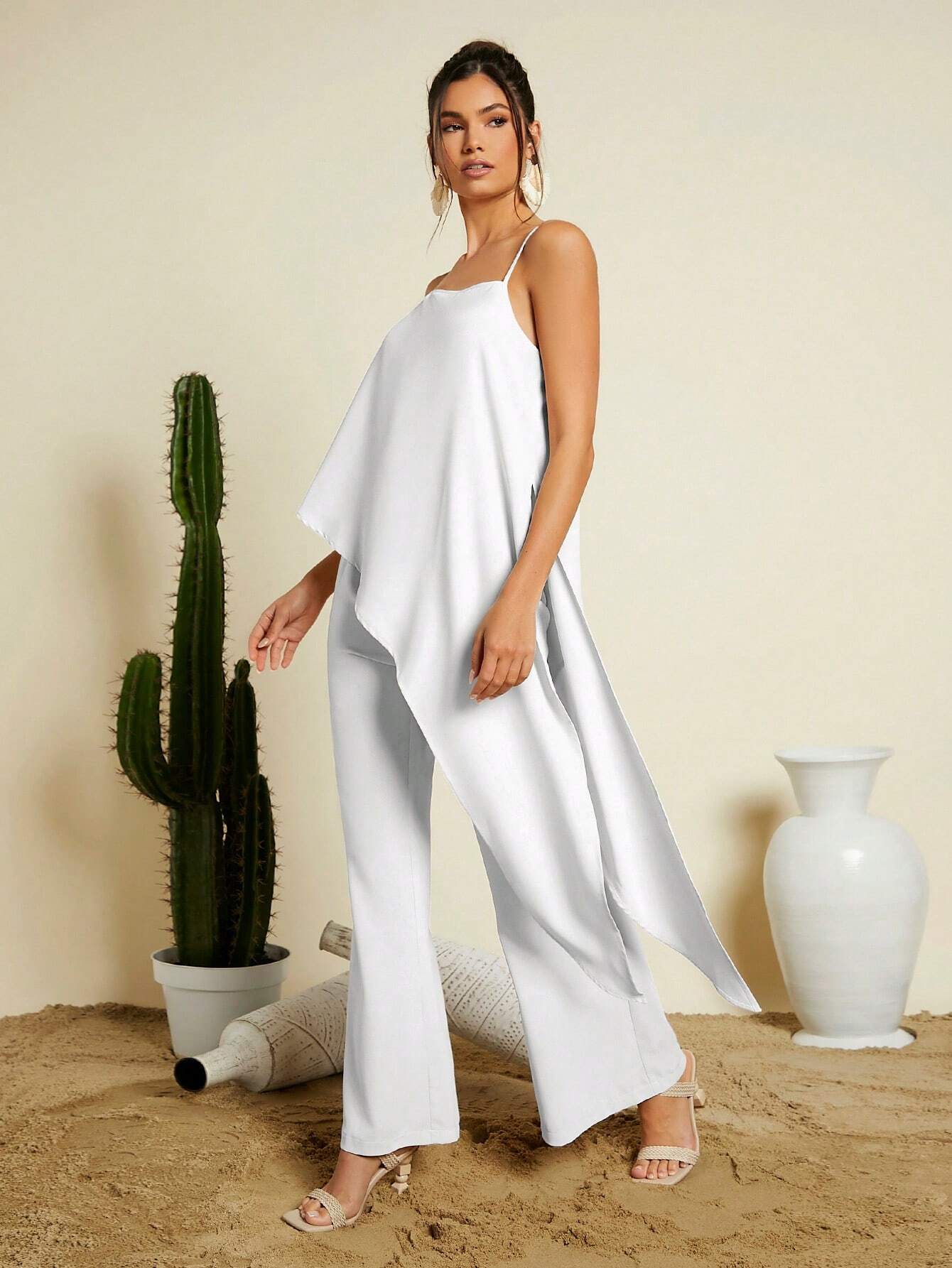 Conjunto com Regata Assimétrica e Calça Perna Larga