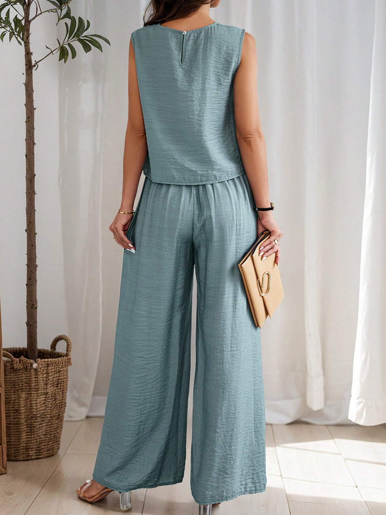 Conjunto de Linho e Calça Plissada