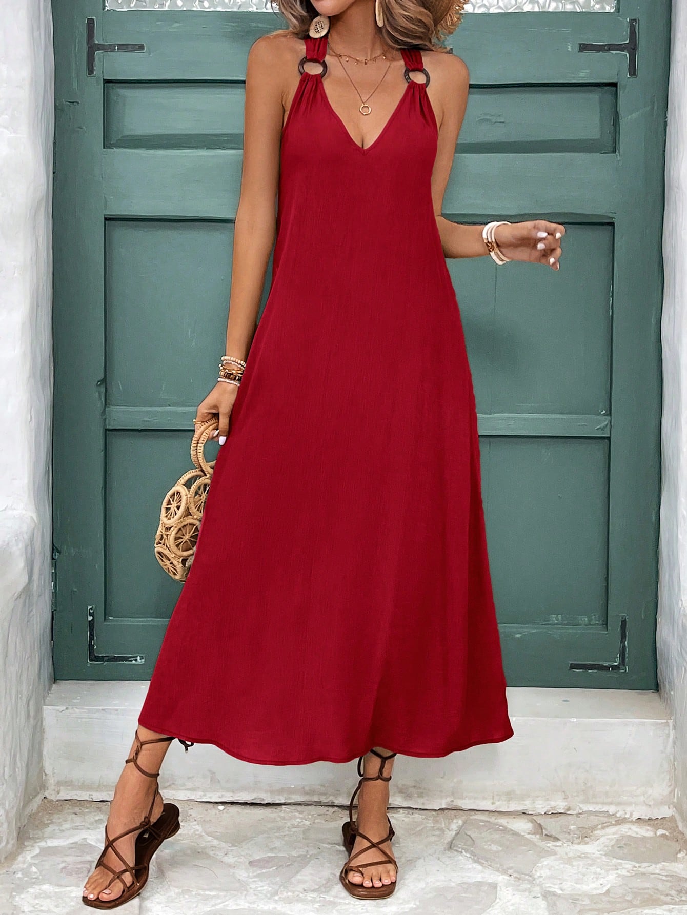 Vestido Feminino Longo com Decote em V