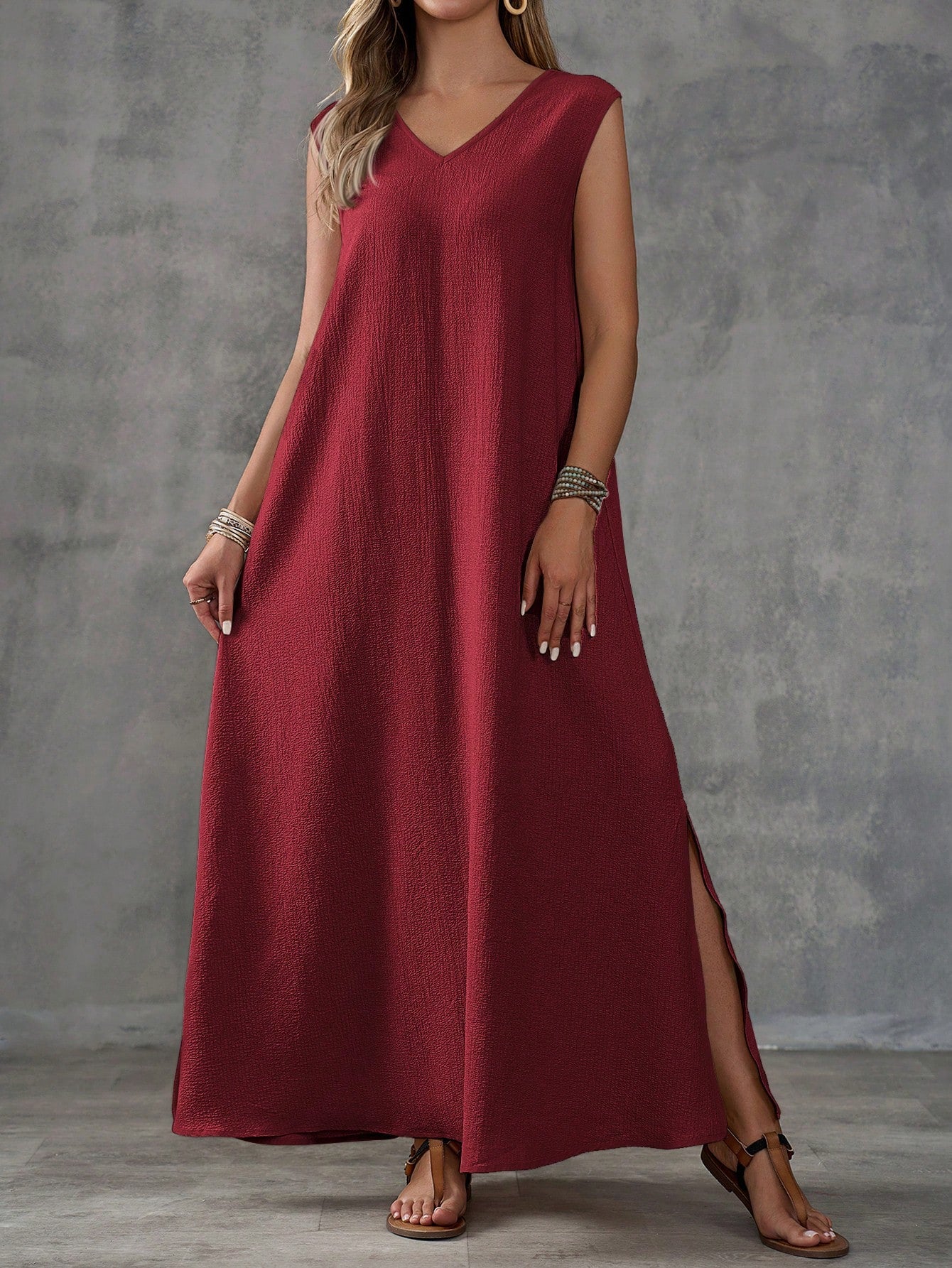 Vestido Maxi Sem Mangas com Decote V