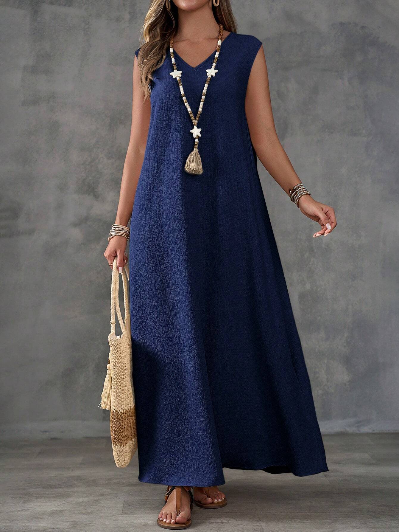Vestido Maxi Sem Mangas com Decote V