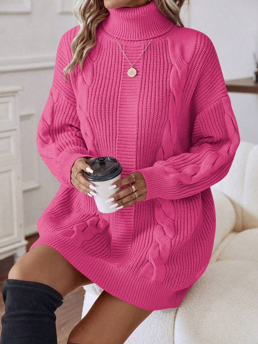 Vestido Tricô com Gola Alta e Ponto em Cabo – Rafaella