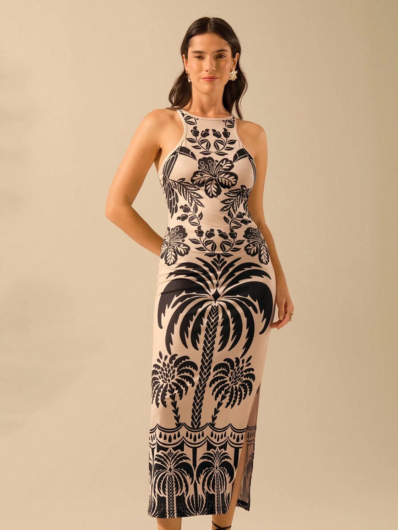Vestido Longo com Costas Abertas e Fenda - Elisa