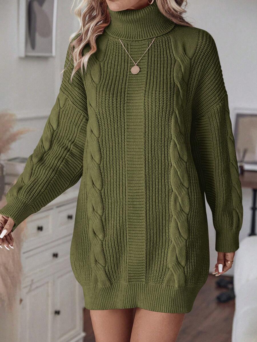 Vestido Tricô com Gola Alta e Ponto em Cabo – Rafaella