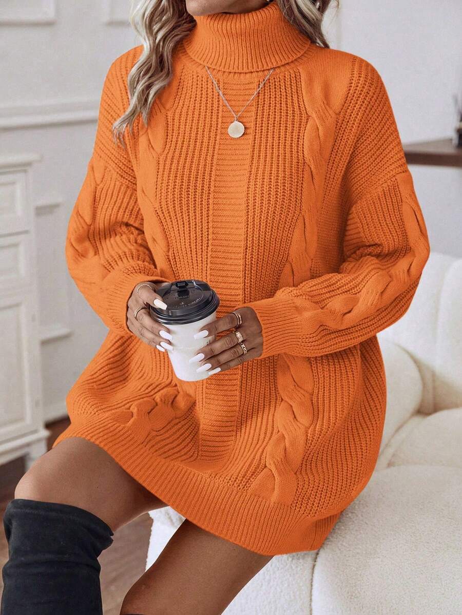 Vestido Tricô com Gola Alta e Ponto em Cabo – Rafaella