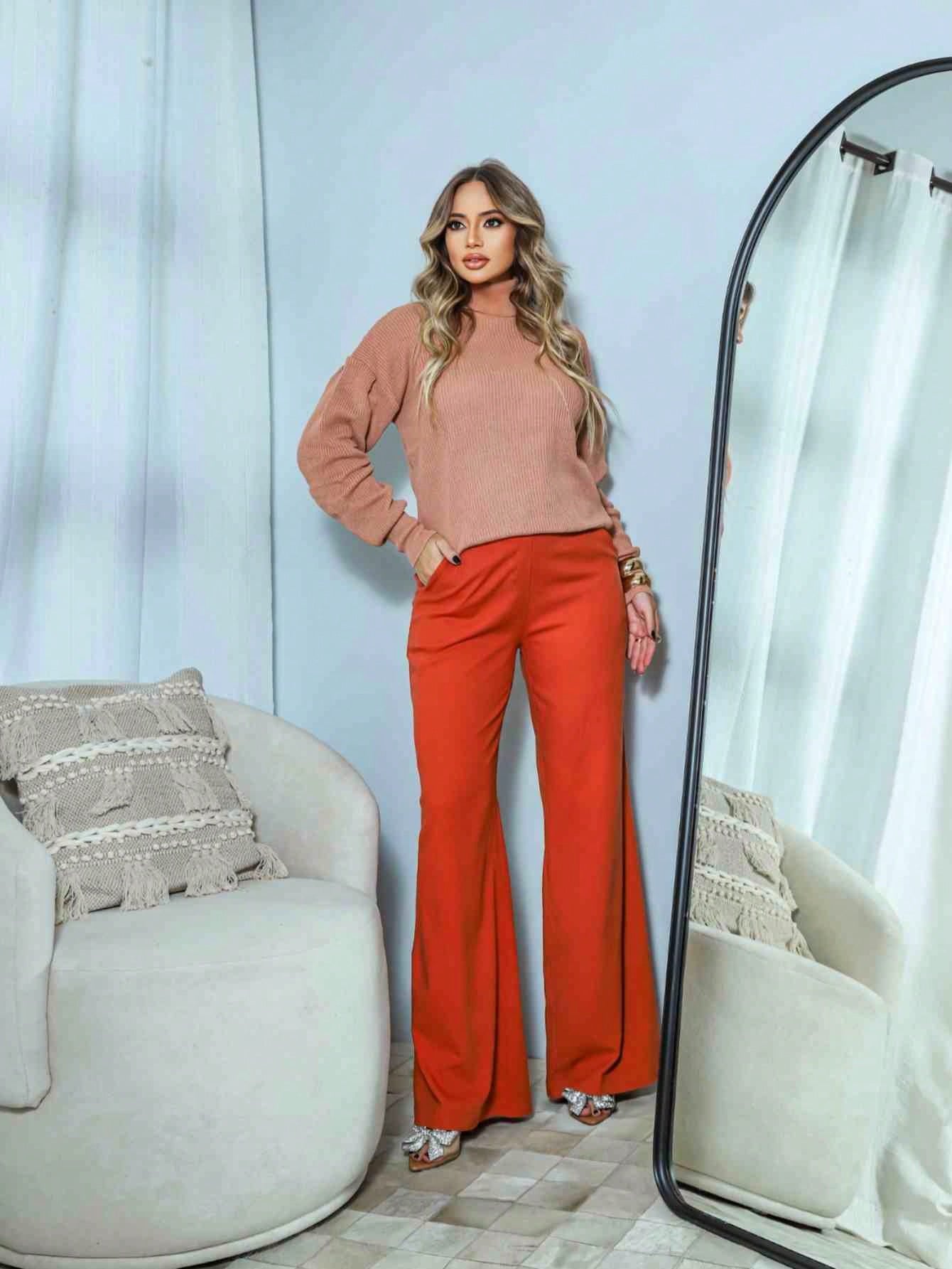 Suéter Feminino com Gola Boba e Caimento Solto – Viviane