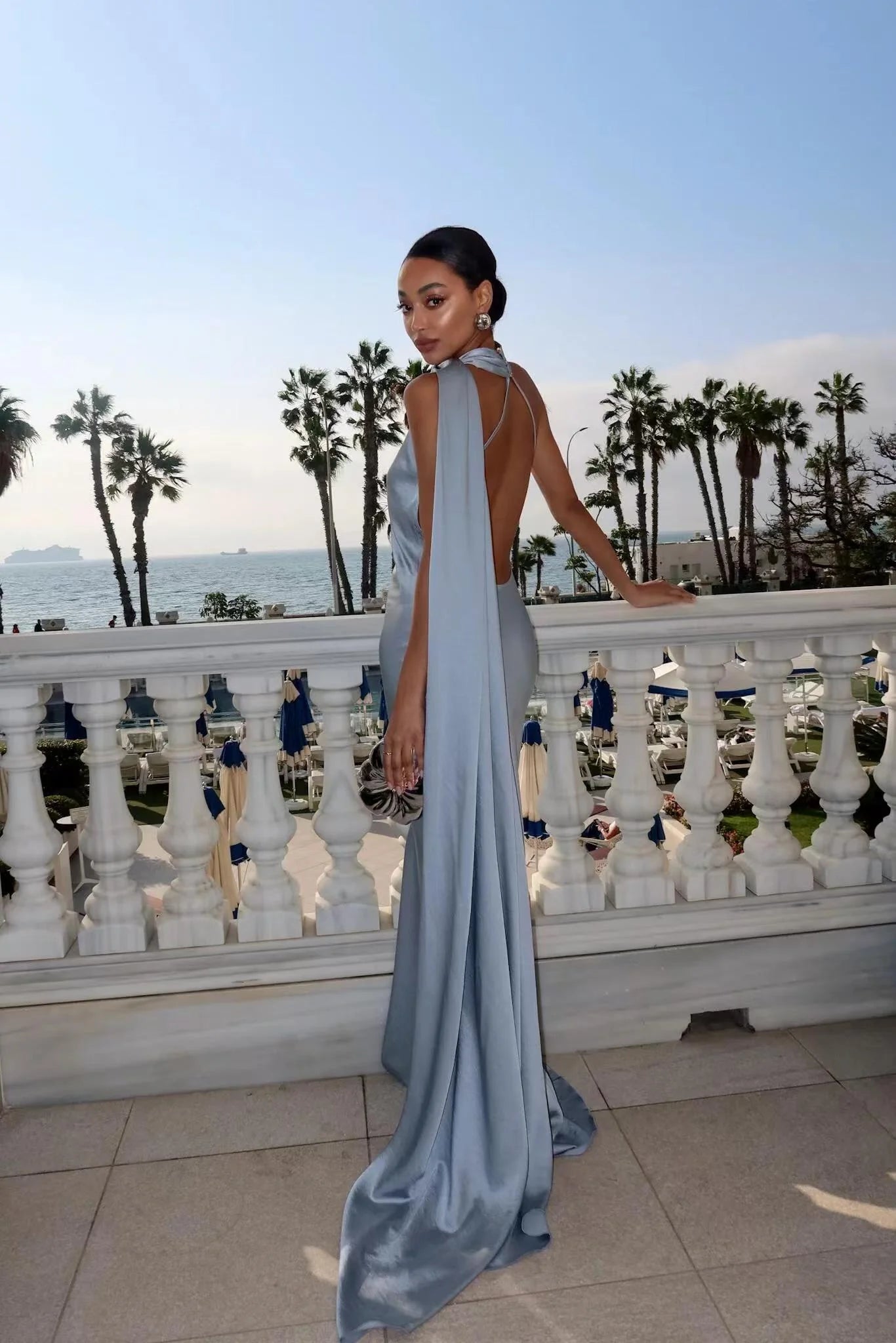 Vestido Longo com Fita de Cetim