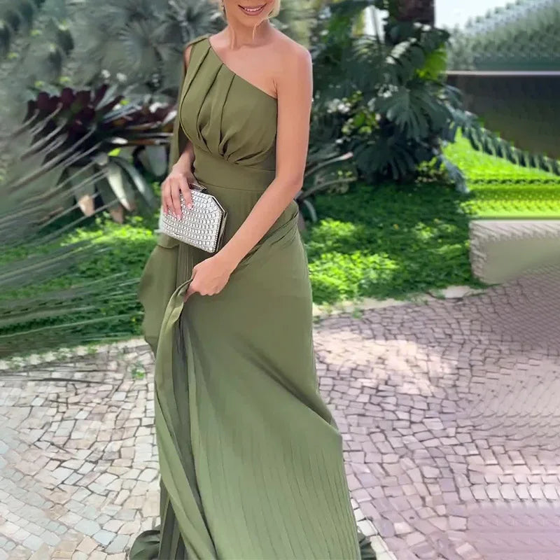 Vestido Longo com Ombro Exposto