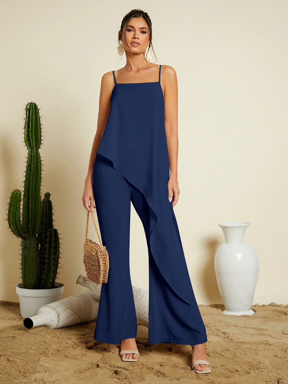 Conjunto com Regata Assimétrica e Calça Perna Larga