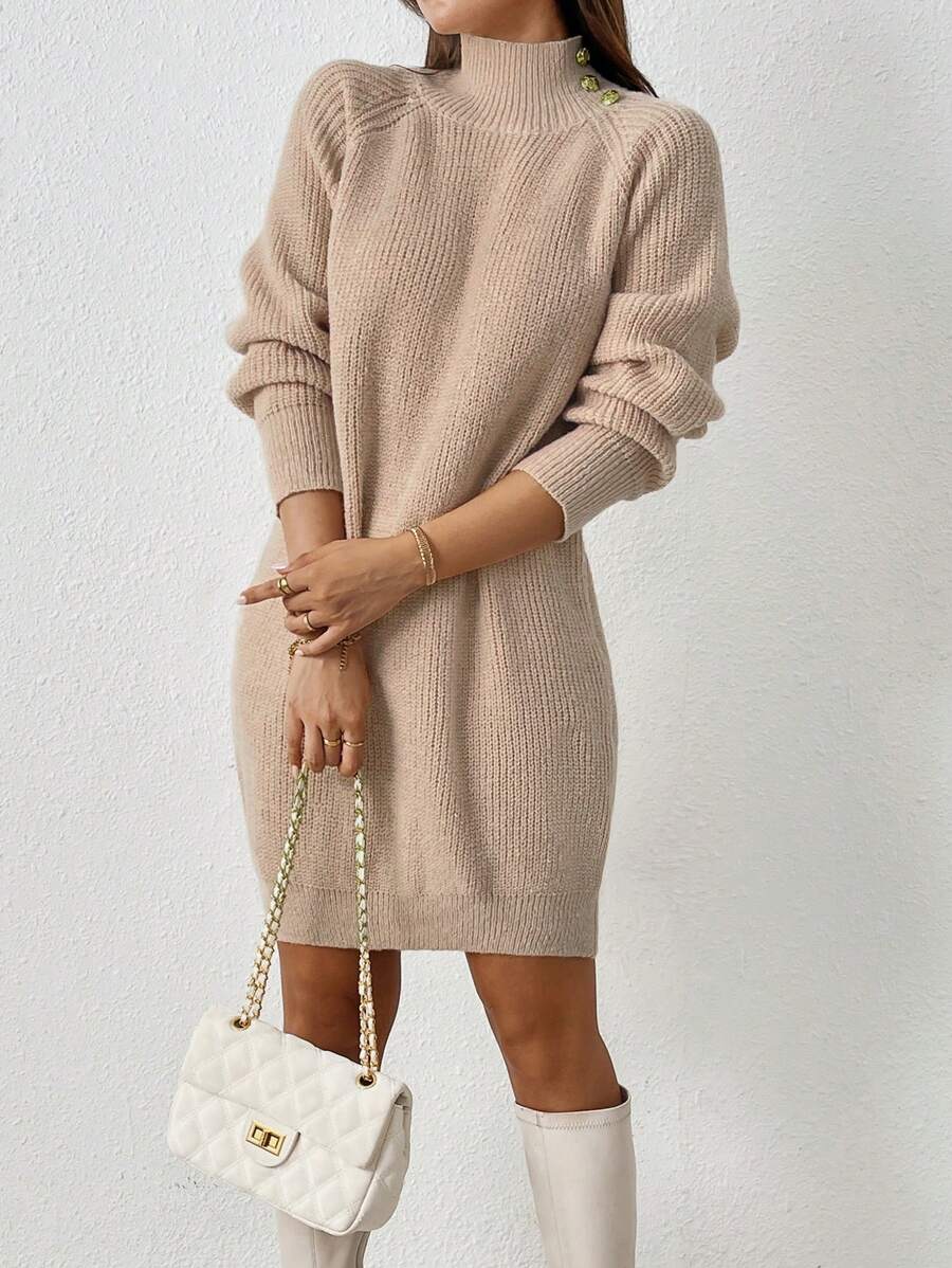 Vestido de Tricô com Gola Alta e Manga Raglan - Lígia