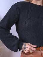 Blusa Cropped Tricô com Manga Bufante e Gola Canoa – Lívia