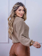 Blusa Cropped Tricô com Manga Bufante e Gola Canoa – Lívia