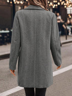 Casaco Feminino de Tweed com Lapela Elegante – Sônia