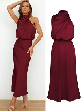 Vestido de Cetim Sem Mangas