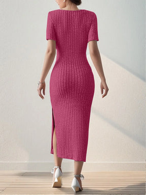 Vestido Midi de Malha com Gola Quadrada