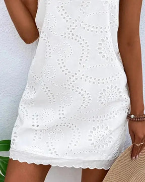 Vestido Curto Sem Mangas Morganna