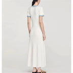 Vestido Longo de Gola com Botão