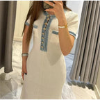 Vestido Longo de Gola com Botão