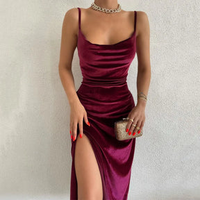 Vestido com Fenda e Sem Costas Aveline