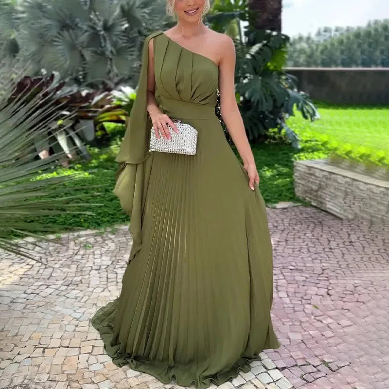 Vestido Longo com Ombro Exposto
