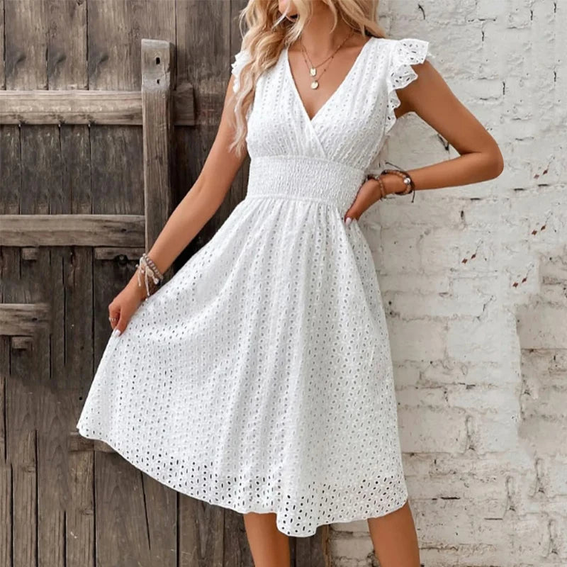 Vestido Midi de Renda com Decote em V