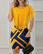 Vestido Midi de Manga Curta com Estampa Geométrica