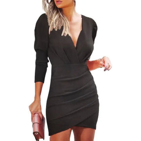 Vestido Curto com Decote em V Edna