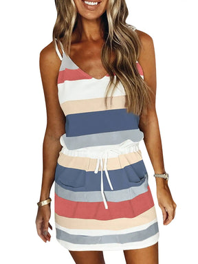 Vestido Curto com Estampa Listrada