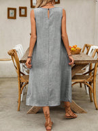 Vestido Longo com Gola Redonda e Bolsos - Mariana
