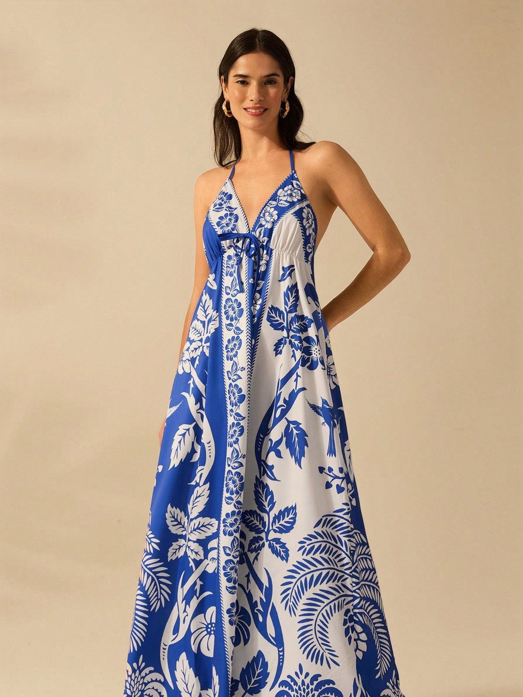 Vestido Longo com Alças Finas e Cintura Alta - Alice