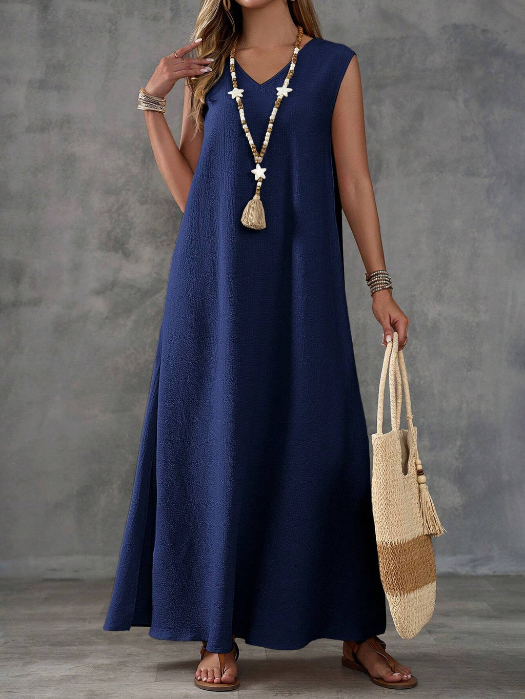 Vestido Maxi Sem Mangas com Decote V