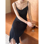 Vestido Midi Acetinado de Alças Fina