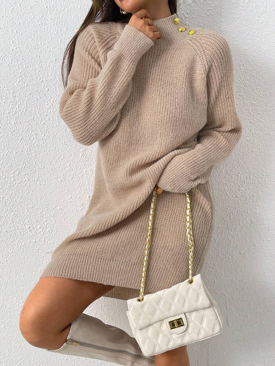 Vestido de Tricô com Gola Alta e Manga Raglan - Lígia