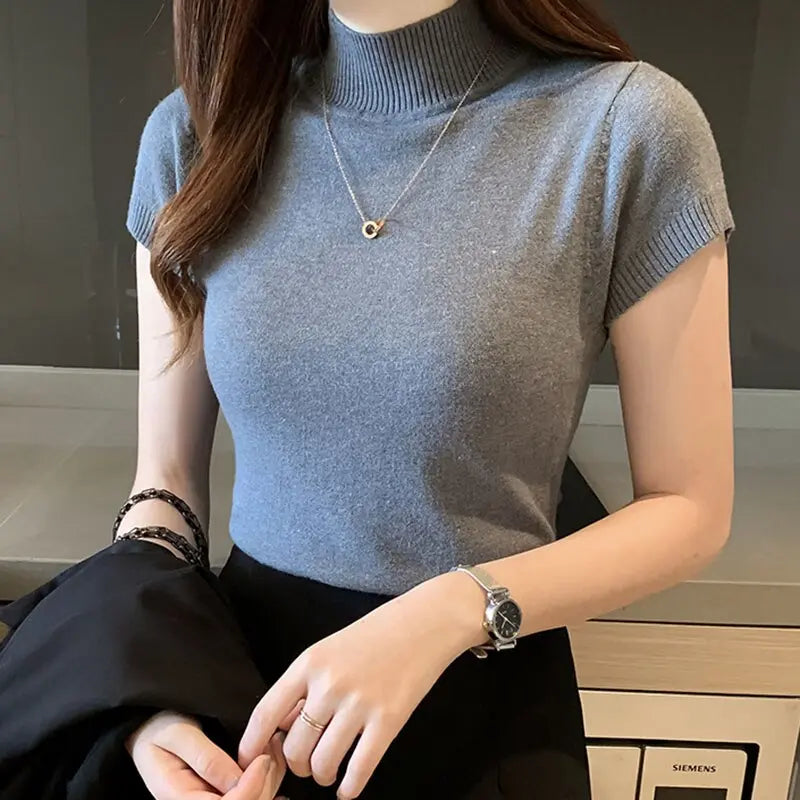 Blusa Manga Curta Gola Alta Roberta  HumArraso